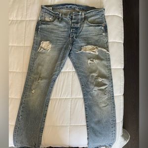 ripped Levis - slim - faded -light blue Jeans by Levis